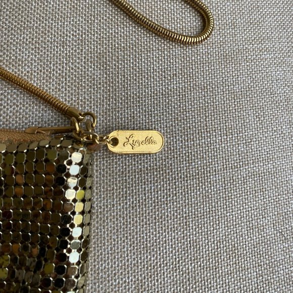 Vintage Lyrella Brand Gold Tone Mesh Metal Snake Chain Strap Purse/Handbag 1940' - Picture 6 of 12